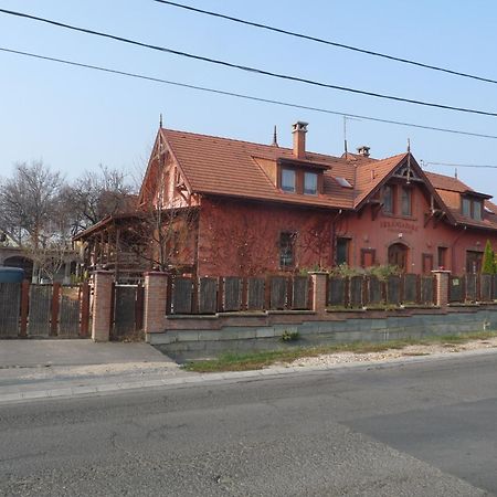 Keramiapark Guesthaus Otel Budapeşte Dış mekan fotoğraf